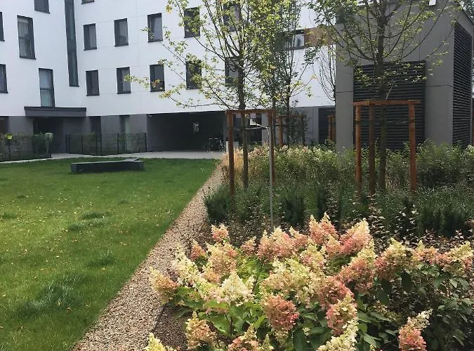 Good Time Apartment *